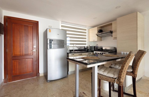 El Cortecito Condo | Playa Turquesa D403 80Mbps Private Beach Access Pools