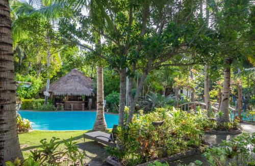Loon Resort | Polaris Beach and Dive Resort Inc