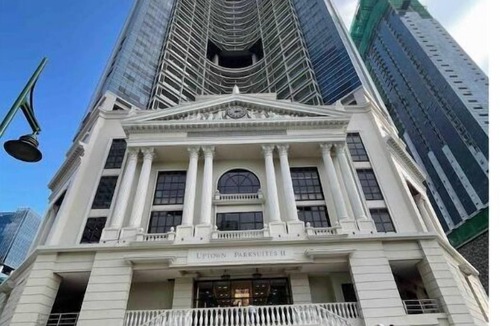 Taguig Apartment | Pont Pied-à-Terre Uptown BGC Live Love Luxe