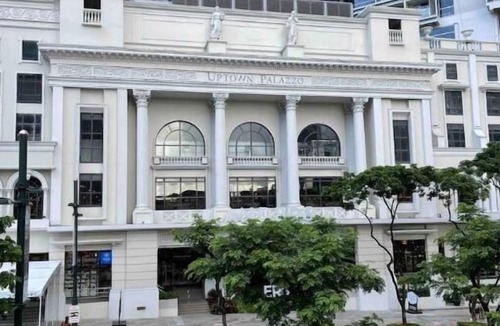 Taguig Apartment | Pont Pied-à-Terre Uptown BGC Live Love Luxe