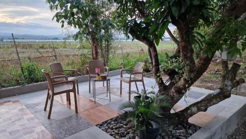 Cabanatuan House | Pool of Siloam with tiny house