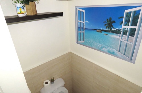 Mabolo Condo | Poolside Condo Unit in Mabolo Garden Flats