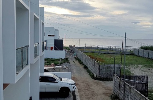 San Juan House | Popular Beachside Townhouse Unit 2 in Elyu