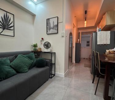 Project 4 Apartment | Posh Infina Home