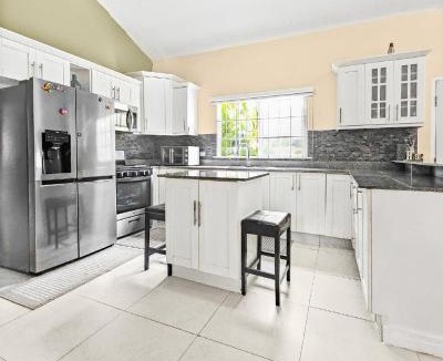 Valencia House | Potatto Homes
