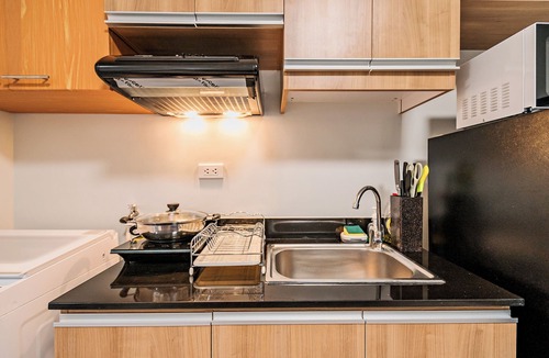 San Dionisio Apartment | Precious Florannjoe Chic New Studio with Best Care