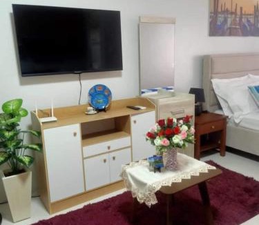 San Dionisio Apartment | Precious Florannjoe