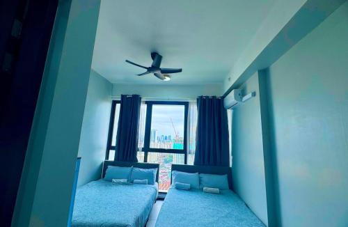 George Town Apartment | Premium3BRUrbanRetreatPanoramic CityView 10 Guests