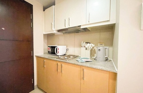 Bonifacio Global City Condo | Prime BGC 1BR Near Mitsukoshi Mall #upt16m