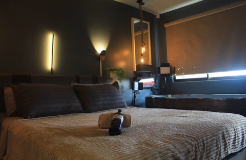 Santa Rosa Cabin | Prime Cabin w/Hot Bathtub Near Enchanted Kingdom