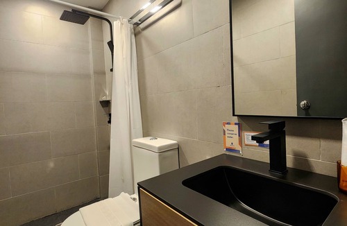 Bogo Hotel | Prince Express Inn