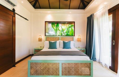 Catangnan Villa | Private 3-Bedroom Swimming Pool Villa in General Luna