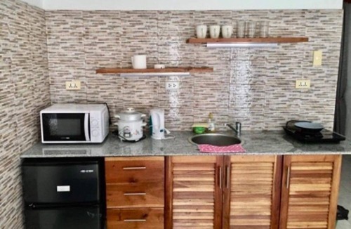Dauis Apartment | Private Apartment with Big swimming pool