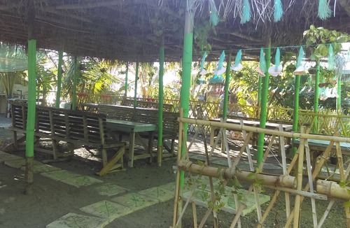 Central Luzon House | Private house with Free Wifi +Netflix Room 2
