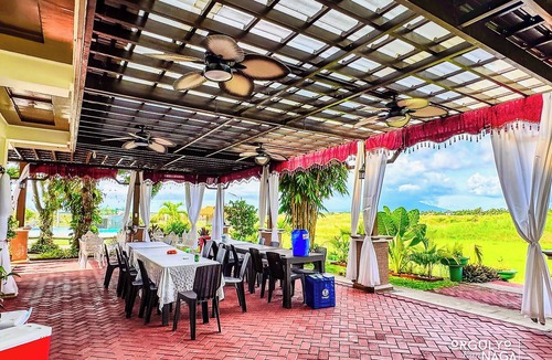 San Fernando Villa | PRIVATE OASIS RESORT: 5BR,3TB, Pool, Videoke,Wifi, Bbq,Venue Hall, Near NagaCity