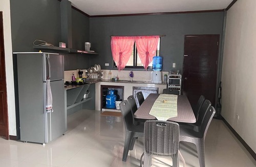 Tawala House | Private Panglao House Sleeps 15 Near Alona