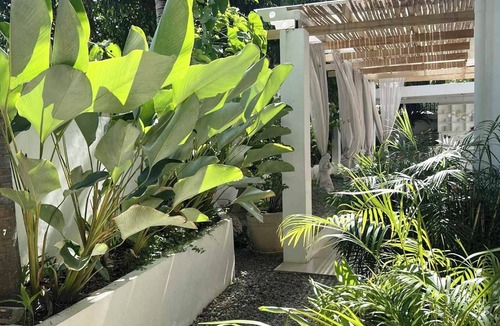 Basak House | Private Pool Villa close to beach and airport