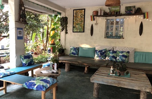 Bacnotan Resort | Private room ∙ 3 guests