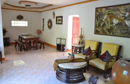 Oslob Resort | Private room ∙ 3 guests