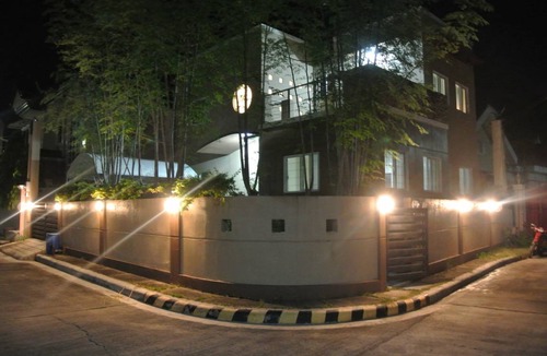 Talamban Resort | Private room ∙ 4 guests