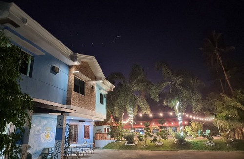 Panglao House | Private Villa w/pool,wifi,videoke & kitchen access