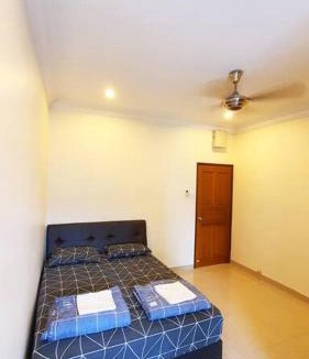 Puchong House | Puchong Semi D Homestay spacious 4 rooms