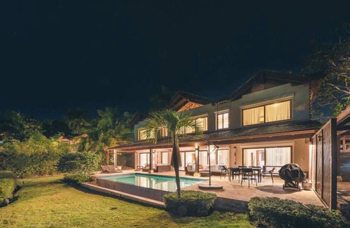 Puerto Bahia Villa | Puerto Bahia Villa Pool BBQ & Amazing views!