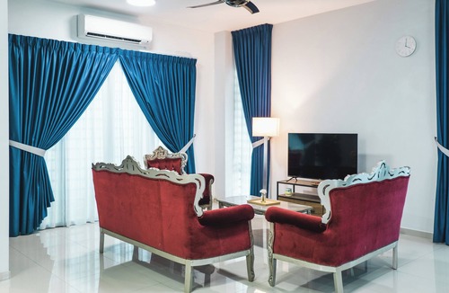 Bandar Puncak Alam House | Puncak Alam Double Storey 10pax Family Free-wifi