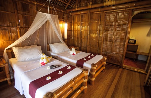 Dauin Hotel | Pura Vida Beach & Dive Resort