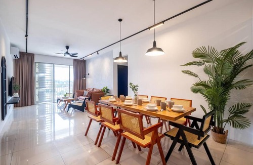 Kuala Lumpur Apartment | PV20 4 Bedroom Kids Friendly Home by Feel Home