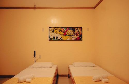 Virac Hotel | Queen Maricel Inn