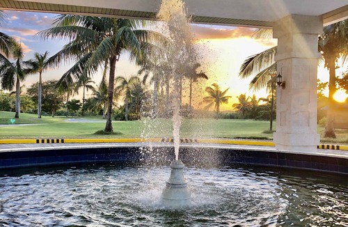 Medellin Hotel | Queens Island Golf and Village