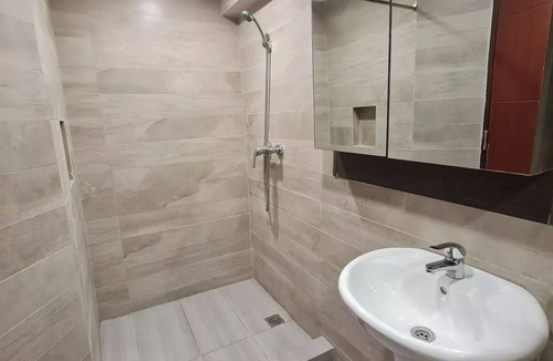 Valencia Apartment | Quezon City 2BR Condo Unit for 4Pax w/Pool Accessn