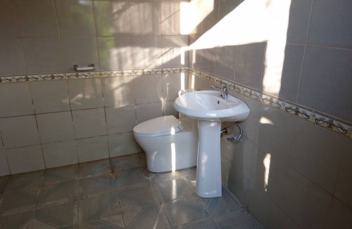 Rosales Villa | Quiet Three Bedroom Villa Near Many Amenities