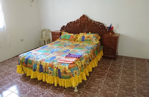 Rosales Villa | Quiet Three Bedroom Villa Near Many Amenities