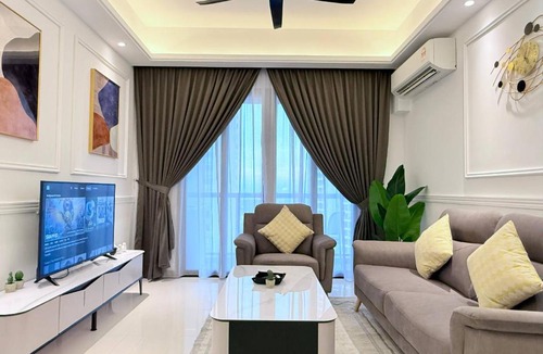 Central District Apartment | R&F Seine Region by ANJU