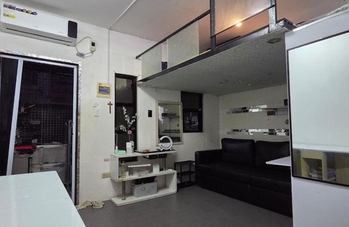 Tarlac House | R Place