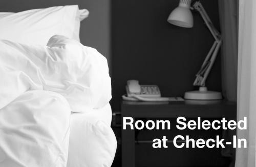Santa Cruz Hotel | Ramada by Wyndham Manila Central