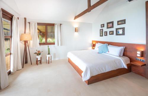 Catangnan Villa | Rare Beachfront Villa - 2BR - 6 Pax Private Pool on Tuason Surf Spot