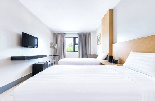 Rosario Hotel | RED PLANET CAVITE