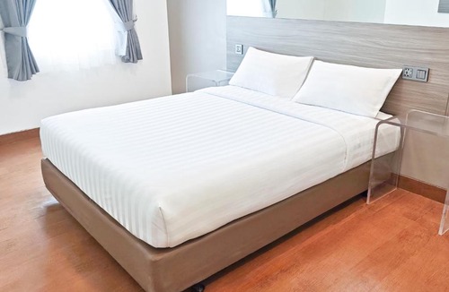 Cebu Hotel | Red Planet Cebu