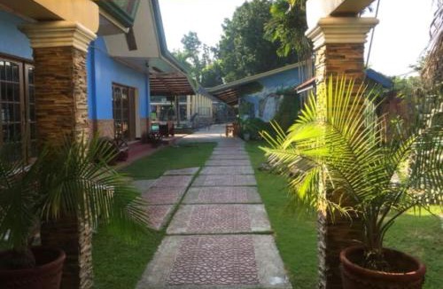 Alcala Hotel | RedDoorz @ Alcala Garden Resort