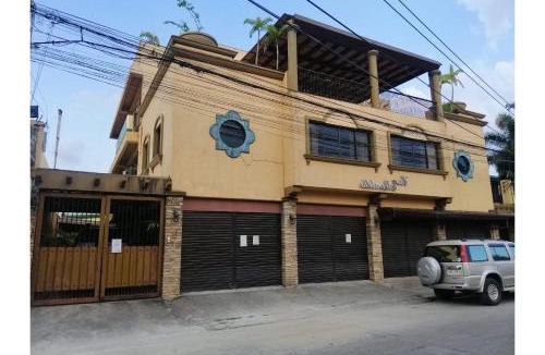 Bacolod Hotel | RedDoorz at Casa Marabella Villamonte Bacolod City