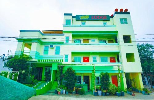 Tuguegarao Apartment | RedDoorz at D128 Lodge Cagayan Valley