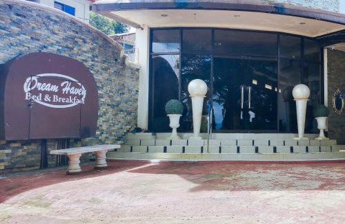 Valencia Hotel | RedDoorz at Dream Haven Bed & Breakfast