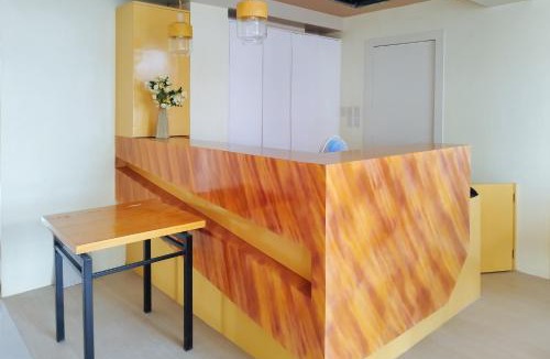 Pavia Hotel | RedDoorz @ Benelio Suites Pavia Iloilo