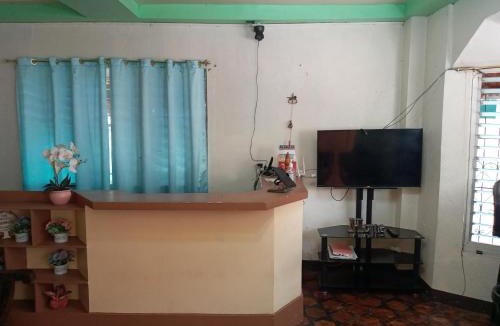 Cogon Hotel | RedDoorz @ Calceta Street Cogon