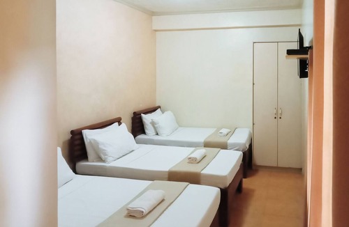 Bacolod Hotel | Reddoorz @ Casa Marabella Villamonte Bacolod City