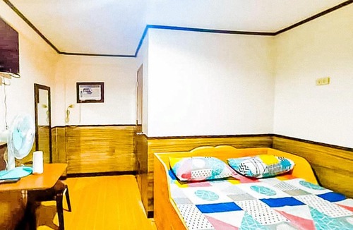 Pio V. Corpuz Hotel | RedDoorz @ Chelsea Bluewave Resort Masbate
