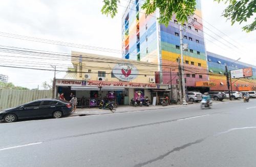 Balibago Hotel | RedDoorz @ Clarkview 21st Street Angeles City